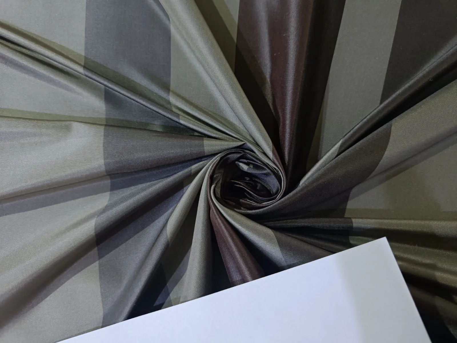 100% SILK TAFFETA FABRIC  DUSTY OLIVE GREEN ,BROWN  Stripes 54" wide TAFS31[3]