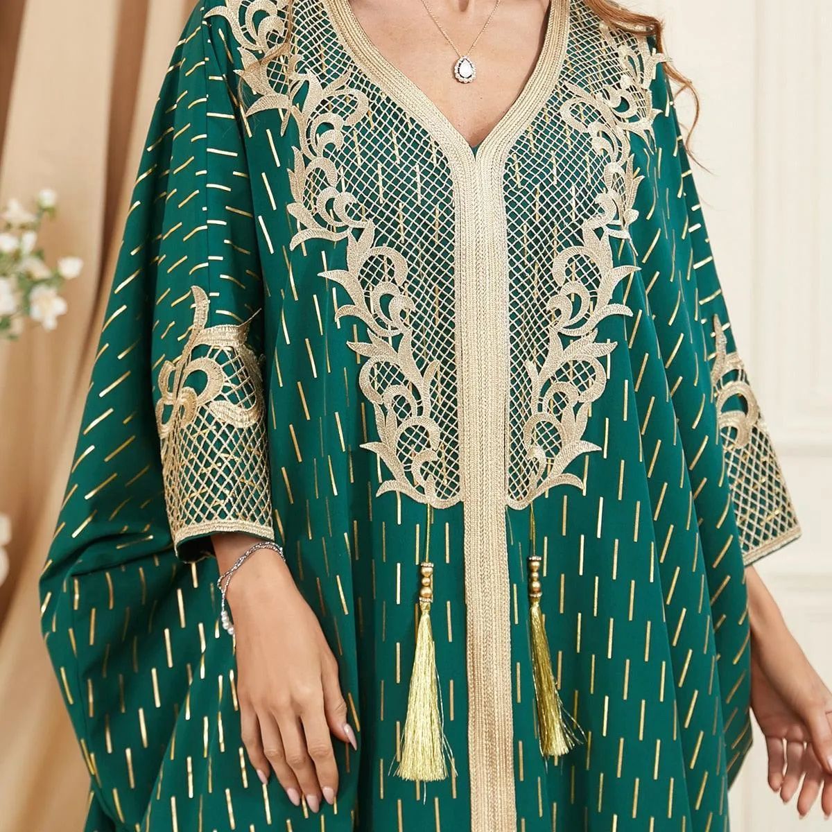 Muslim Tassel Batwing Sleeve Moroccan Kaftan for Eid