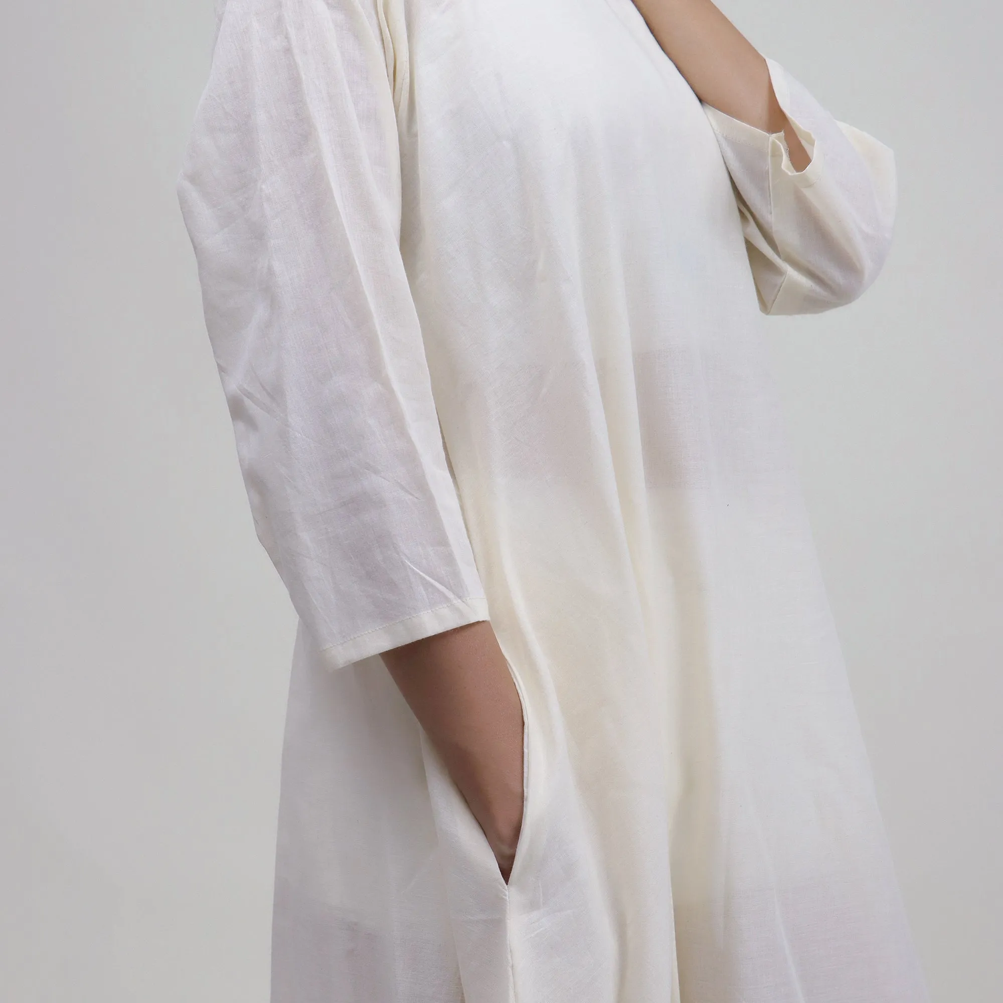 Off White Solid Round Neck Womens Kaftan Dress