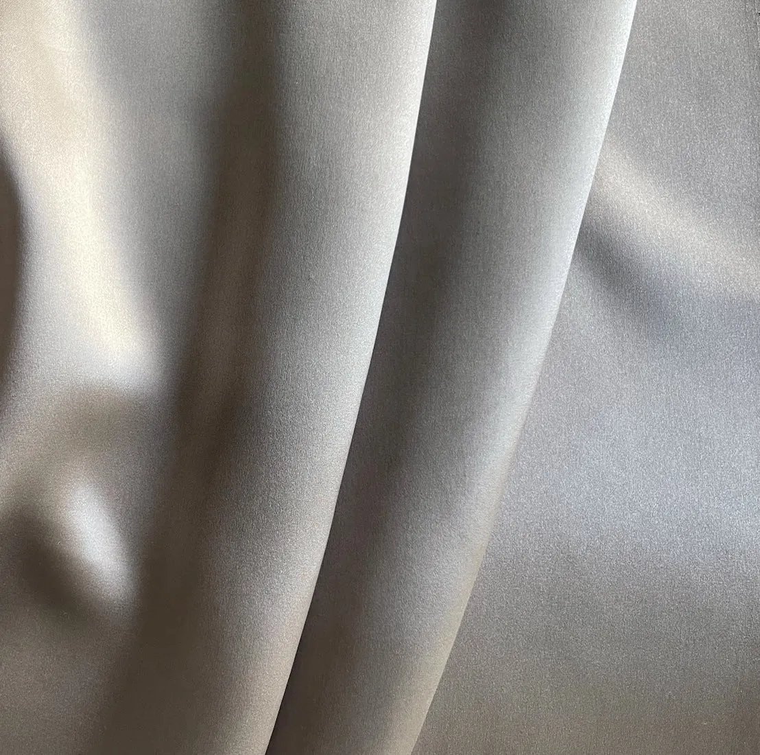 Sophisticated Greige Gleaming Silk Satin Charmeuse (Made in Italy)