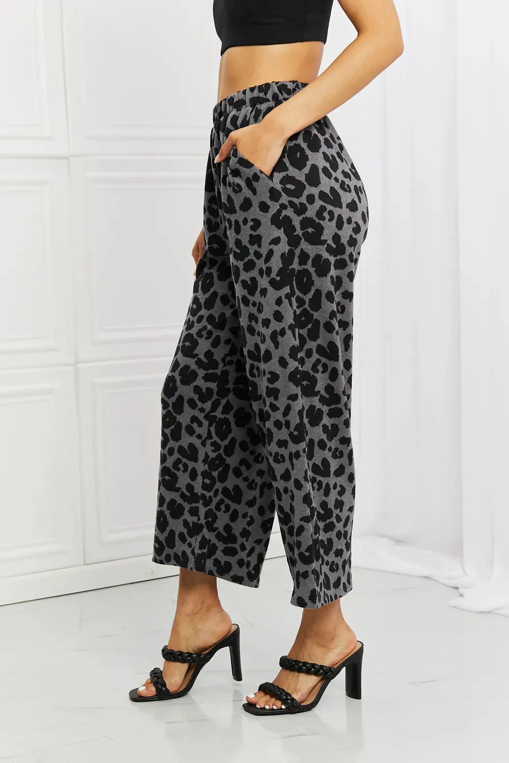 Stay Cozy Pattern Wide Leg Pants