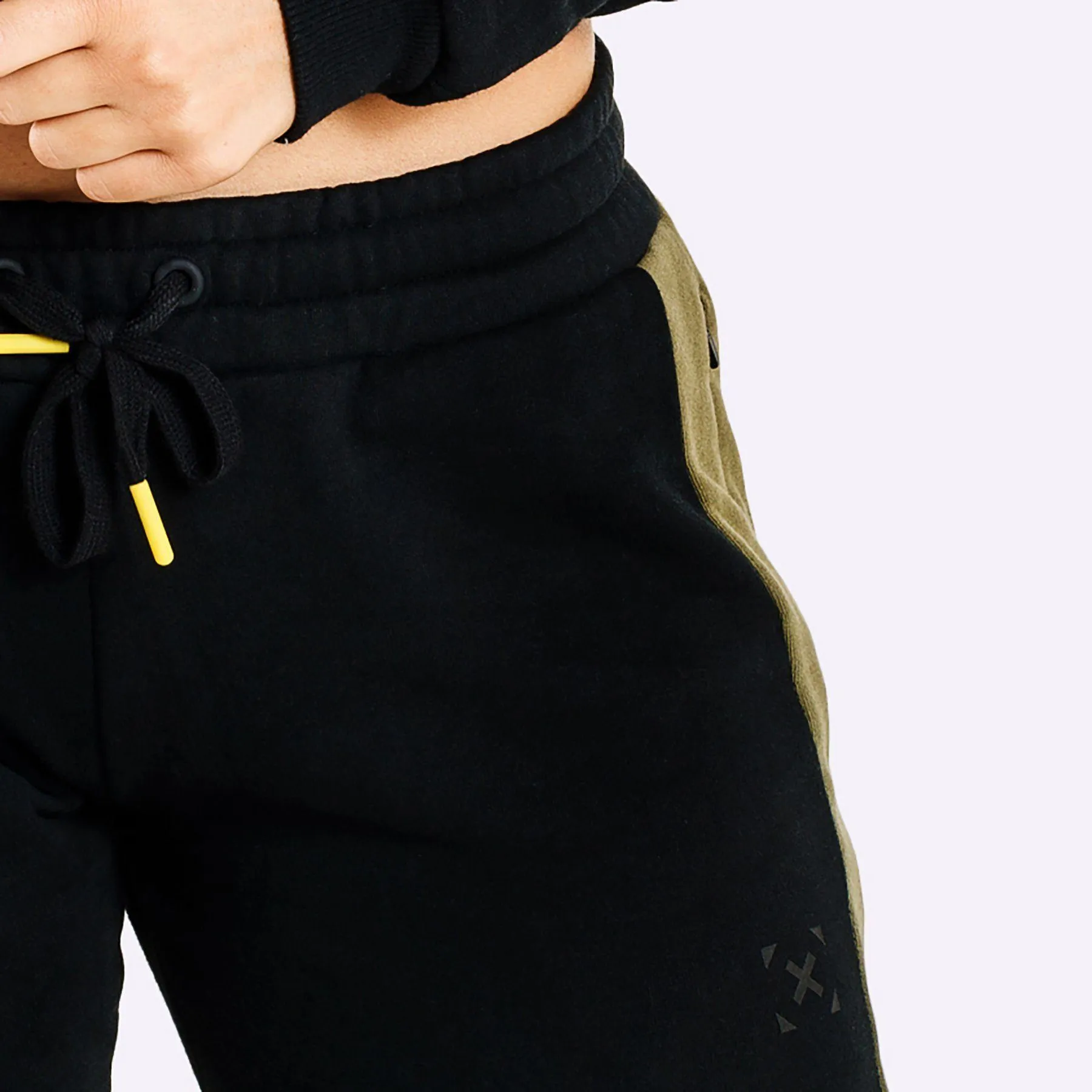 The WOD Life - Women's Wanderer Cuffed Jogger Pants - BLACK/KHAKI